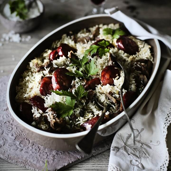 Arroz de cabrito no forno com paio e chouriço