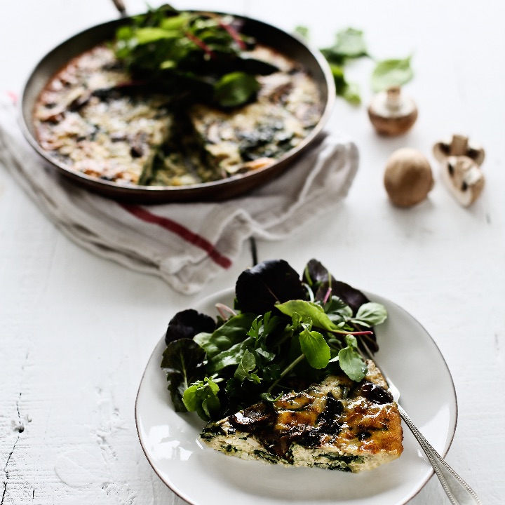 Frittata de Arroz com Cogumelos e Espinafres